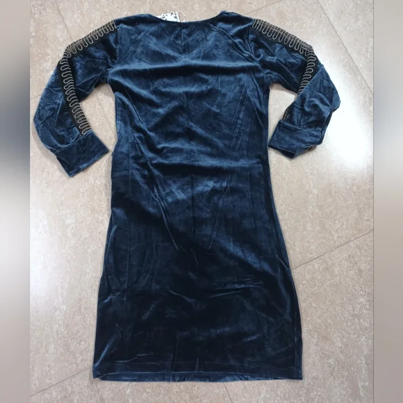 Velvet designer dress...condition new.. - Picture 8 of 8